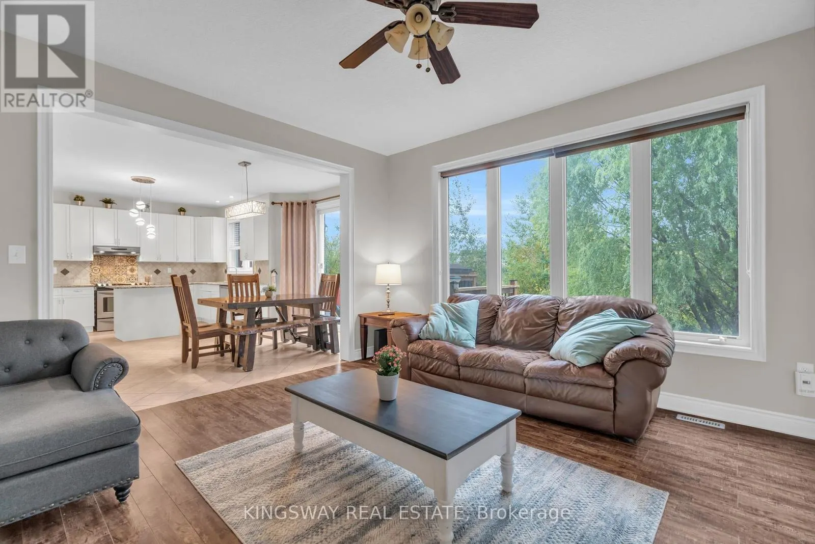 75 CHASE CRESCENT