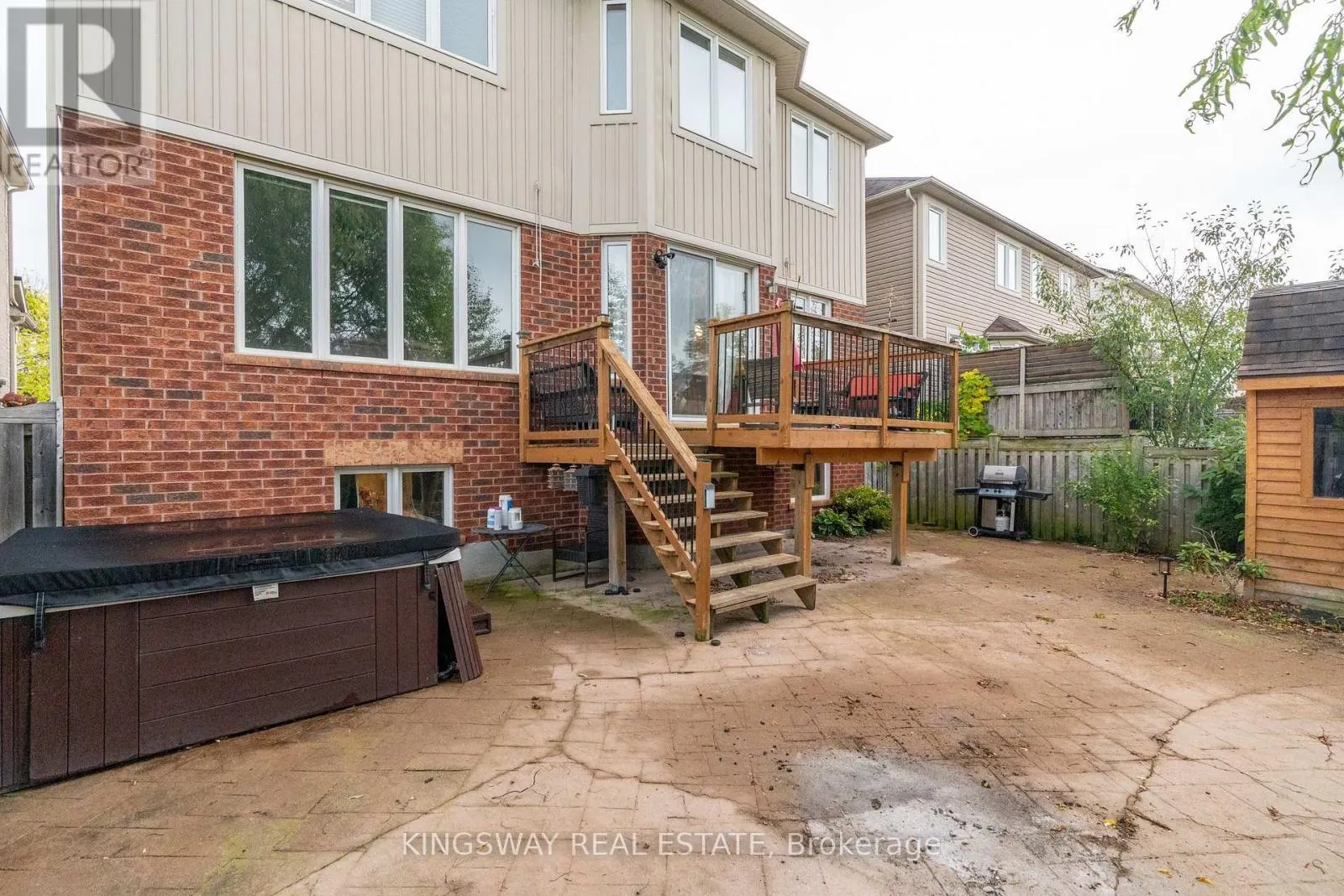 75 CHASE CRESCENT