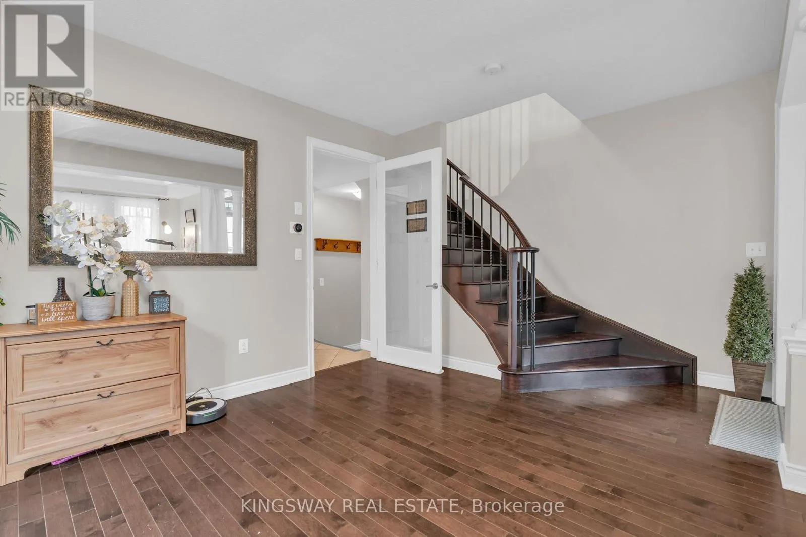 75 CHASE CRESCENT