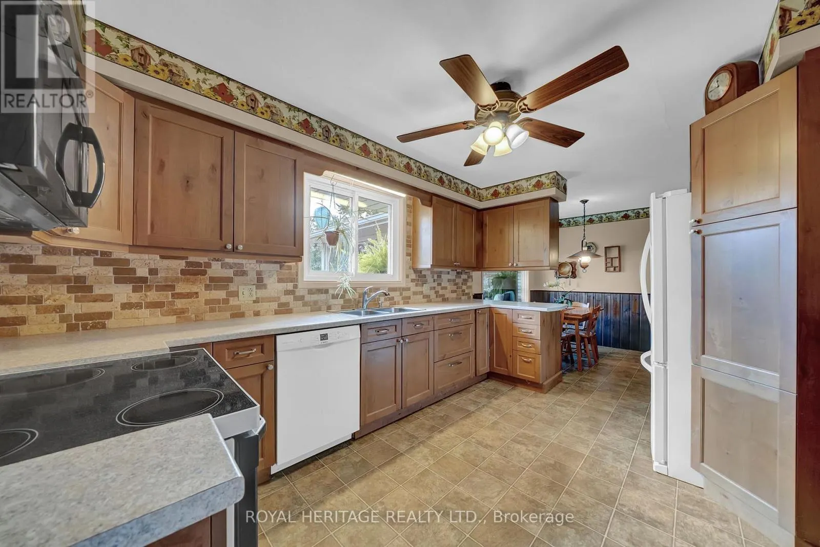 2501 GANARASKA ROAD