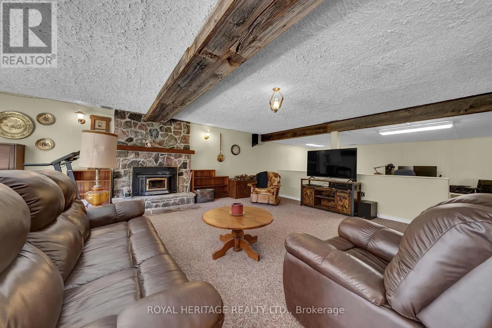 2501 GANARASKA ROAD
