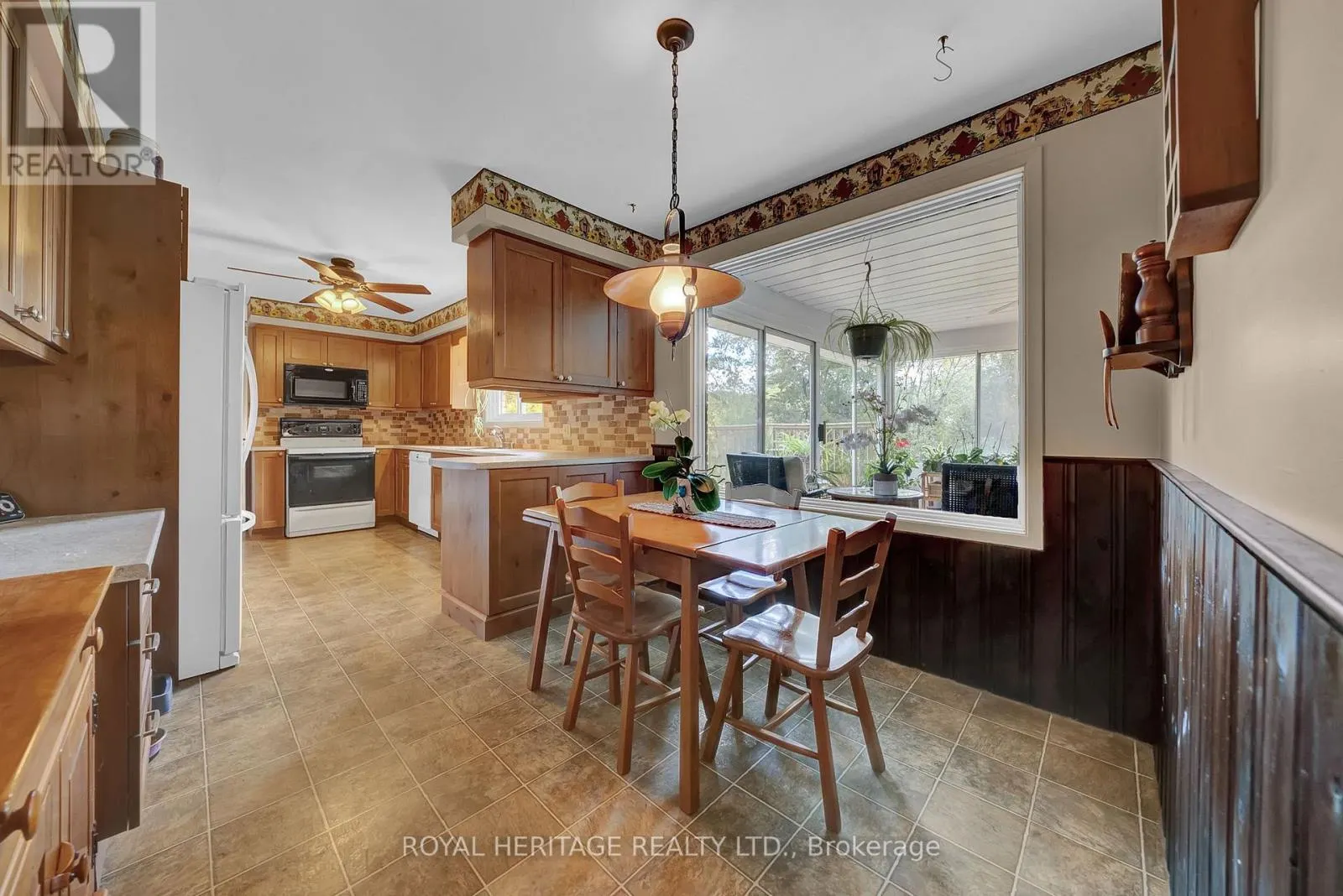2501 GANARASKA ROAD