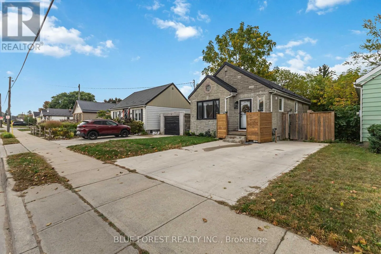 1155 TRAFALGAR STREET