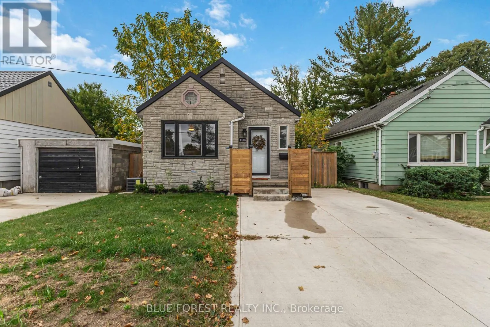1155 TRAFALGAR STREET