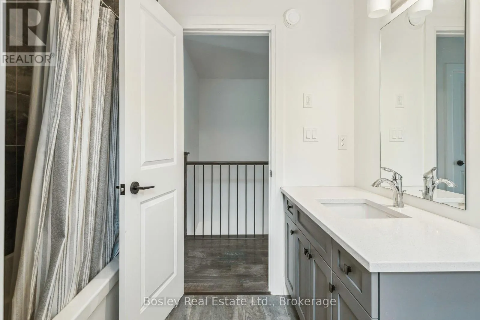 213 YELLOW BIRCH CRESCENT