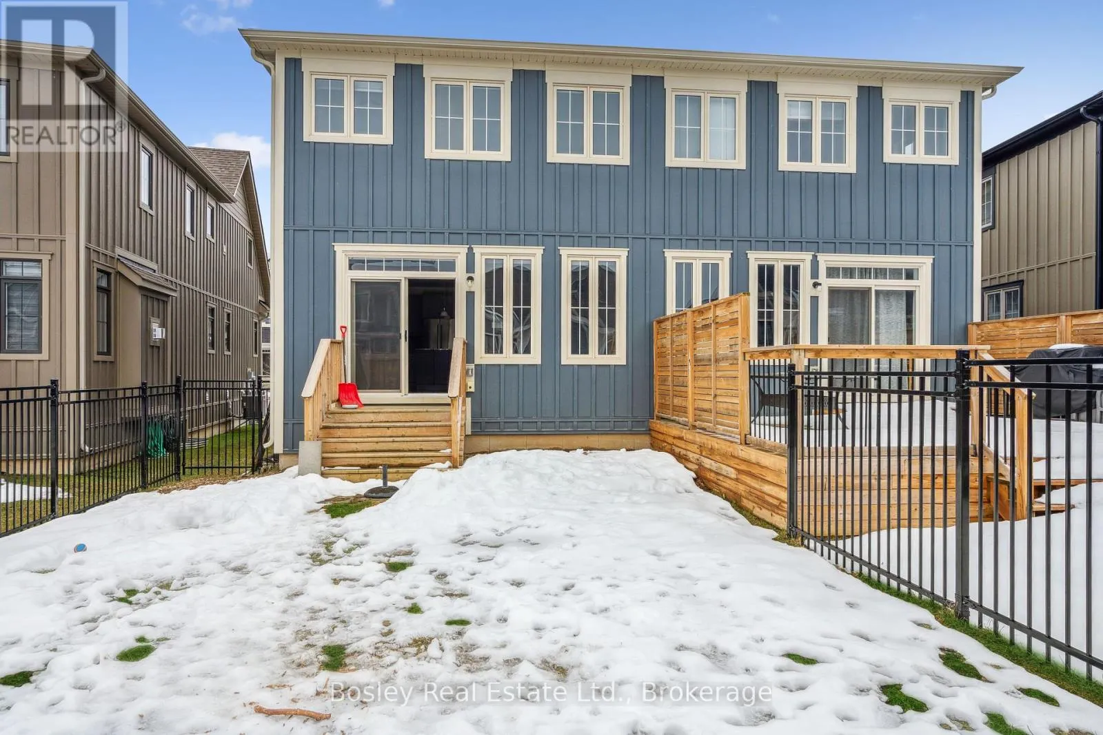 213 YELLOW BIRCH CRESCENT