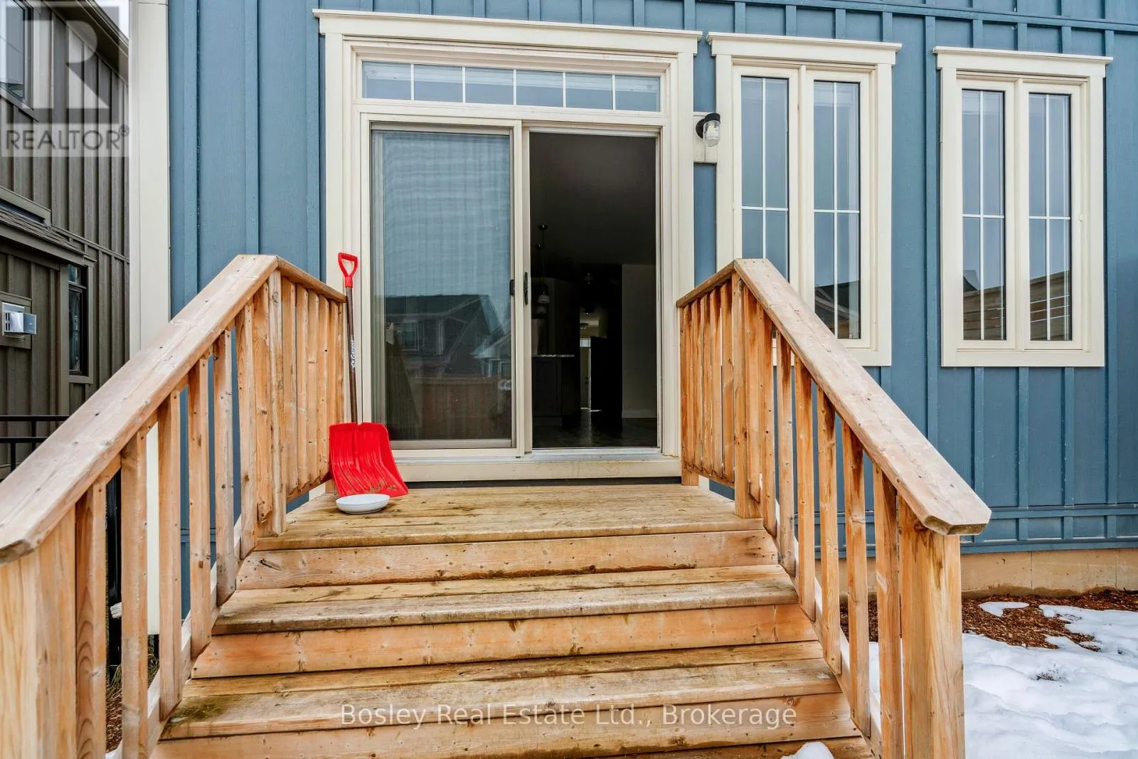 213 YELLOW BIRCH CRESCENT