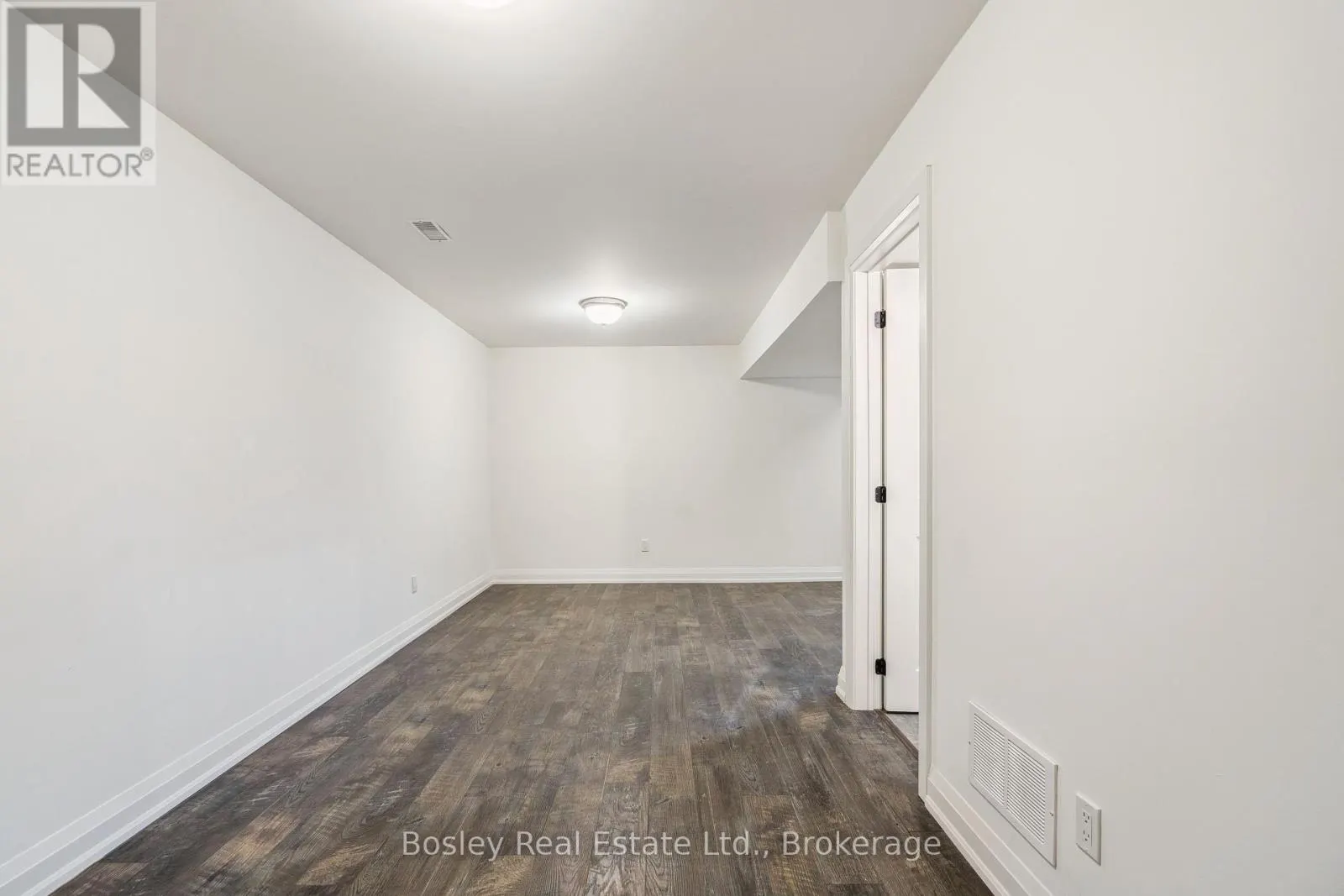 213 YELLOW BIRCH CRESCENT