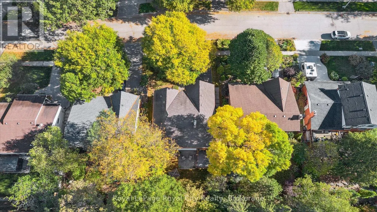 75 SHADYBROOK CRESCENT