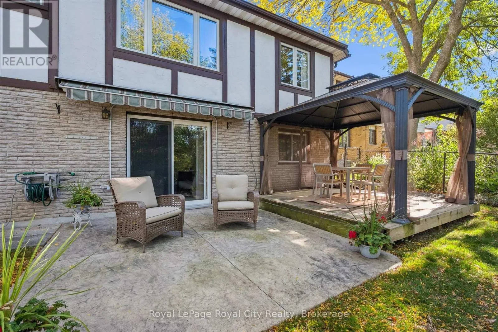 75 SHADYBROOK CRESCENT