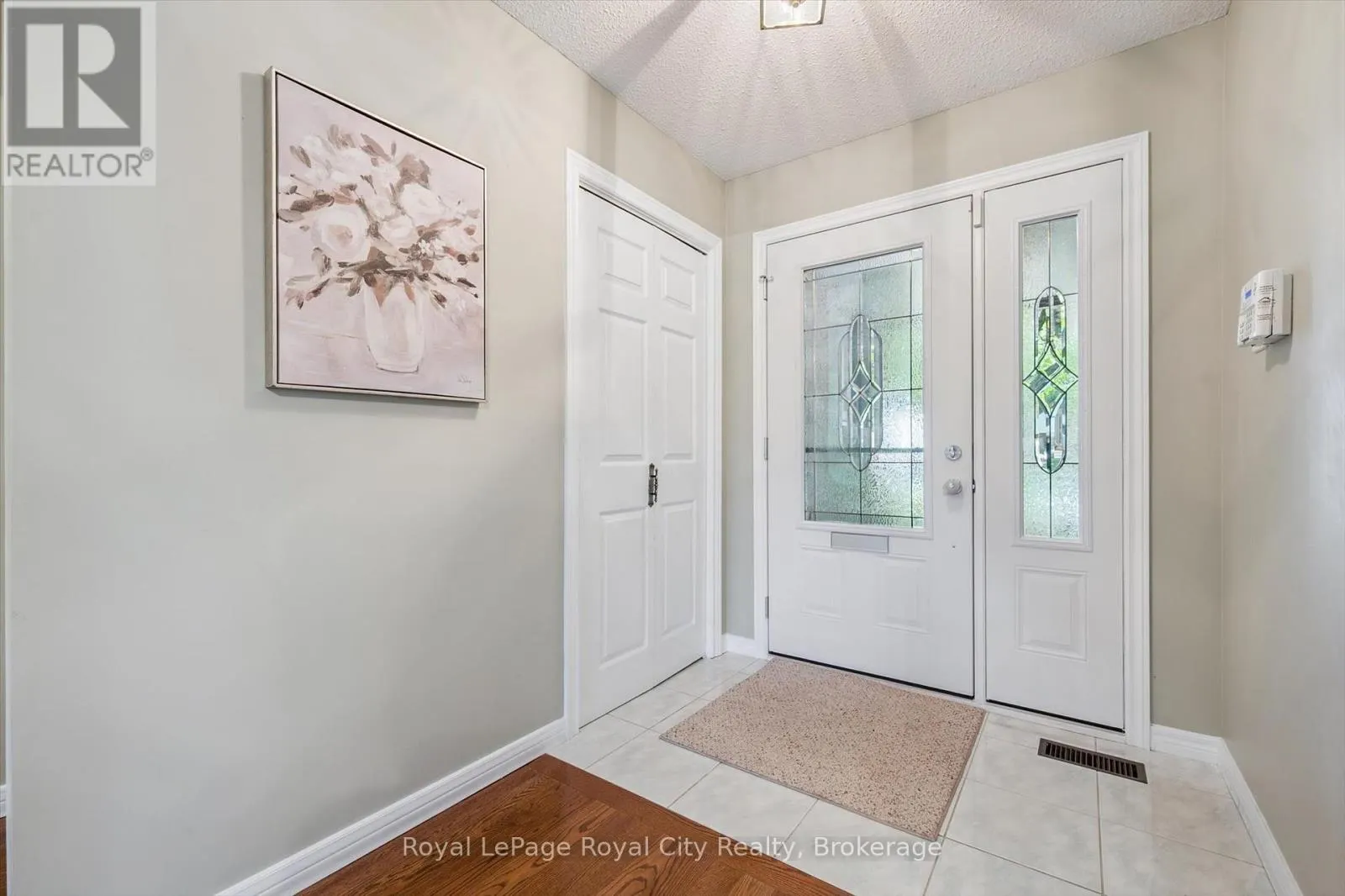 75 SHADYBROOK CRESCENT