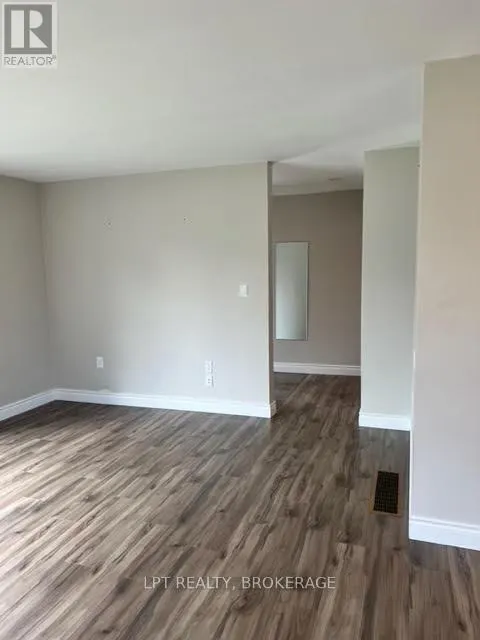 9 ELIZABETH AVENUE