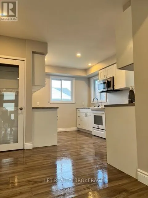 9 ELIZABETH AVENUE