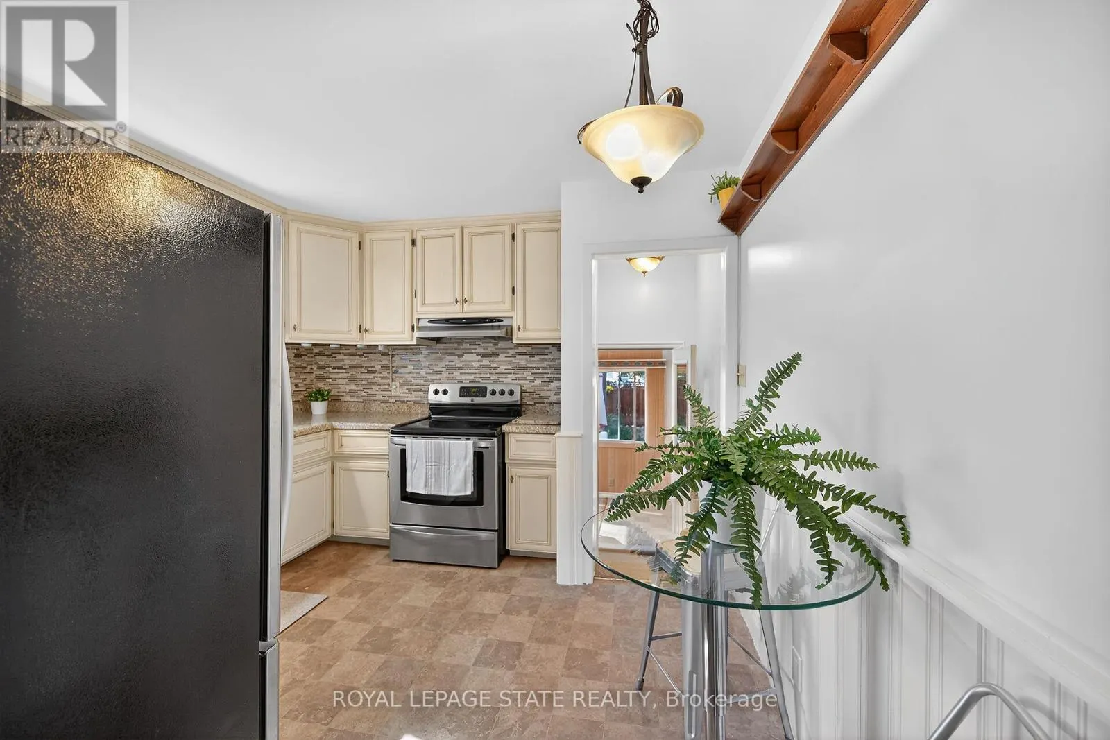 238 EAST 43RD STREET