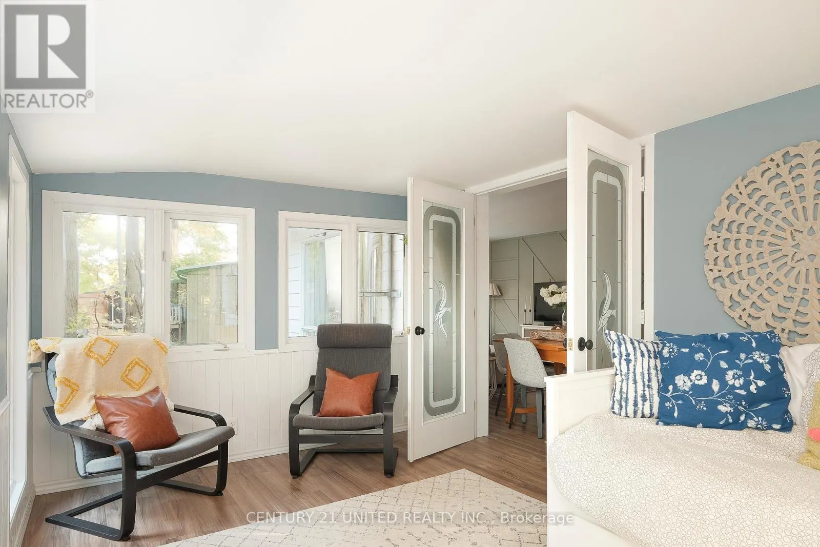 1274 YOUNG'S COVE ROAD