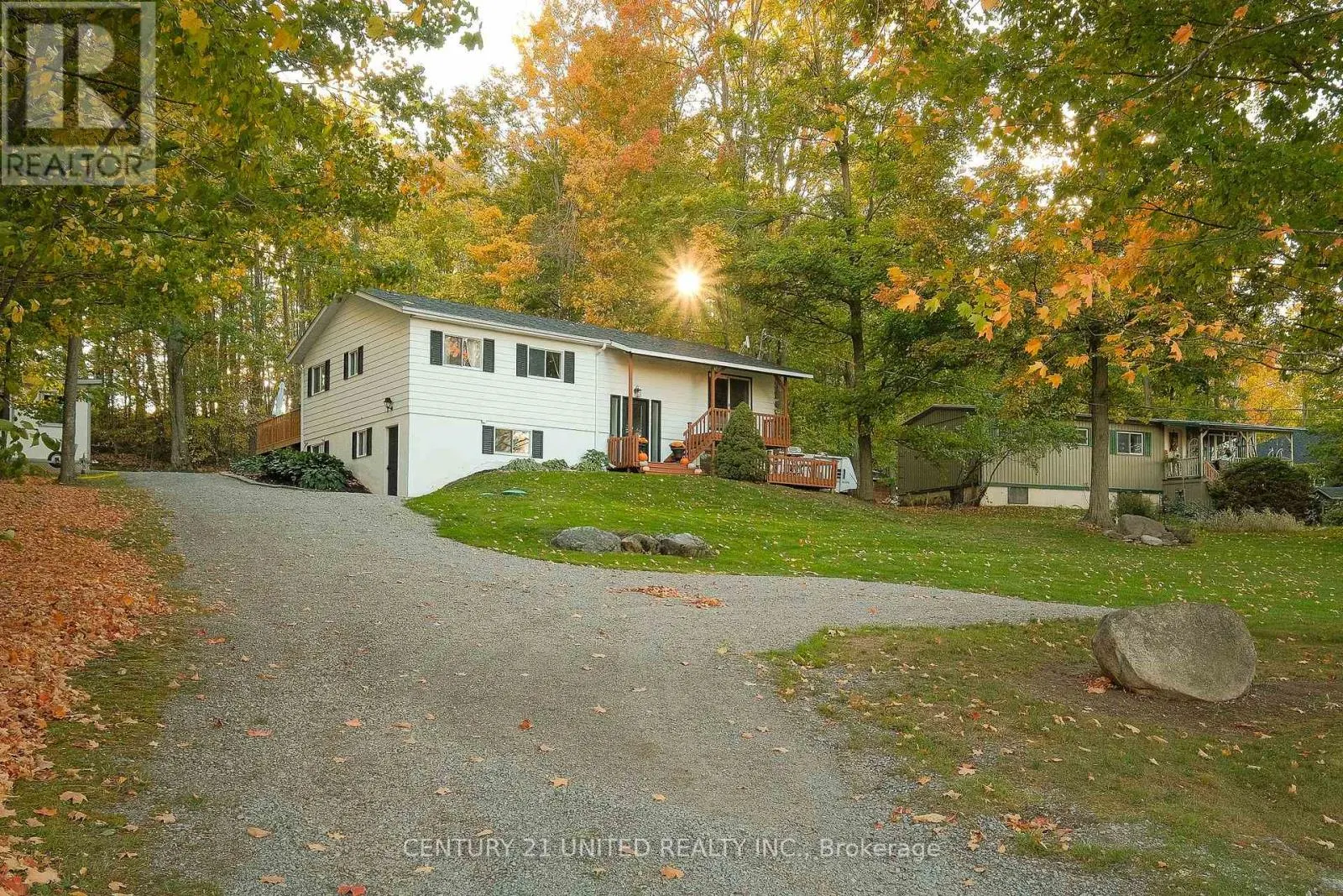 1274 YOUNG'S COVE ROAD