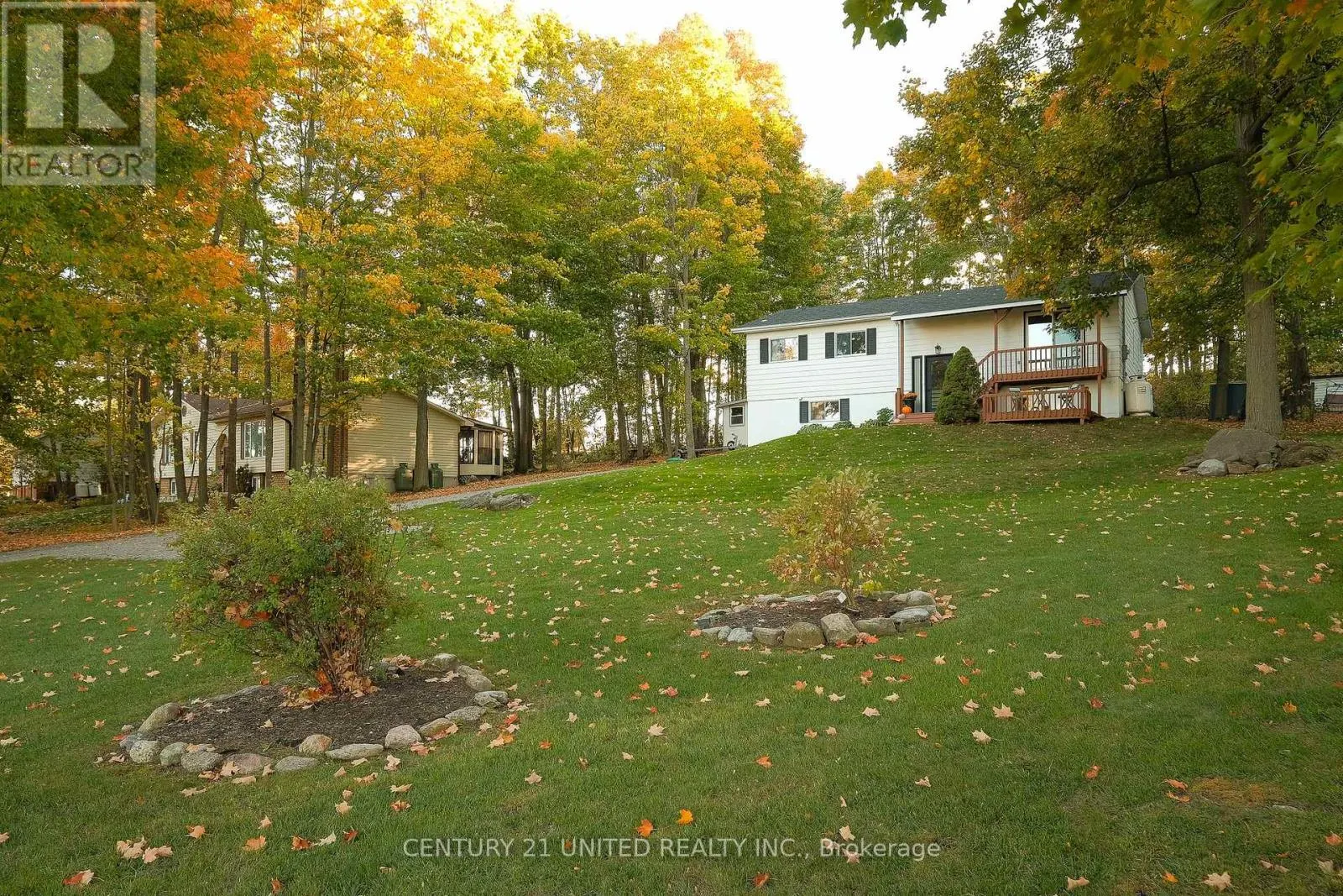 1274 YOUNG'S COVE ROAD