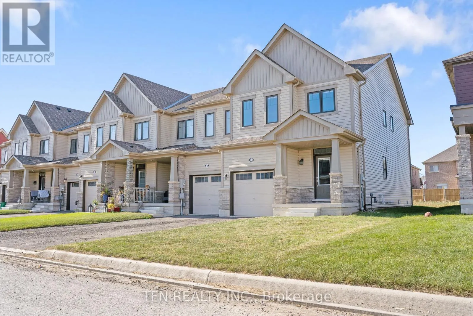 115 VELVET WAY