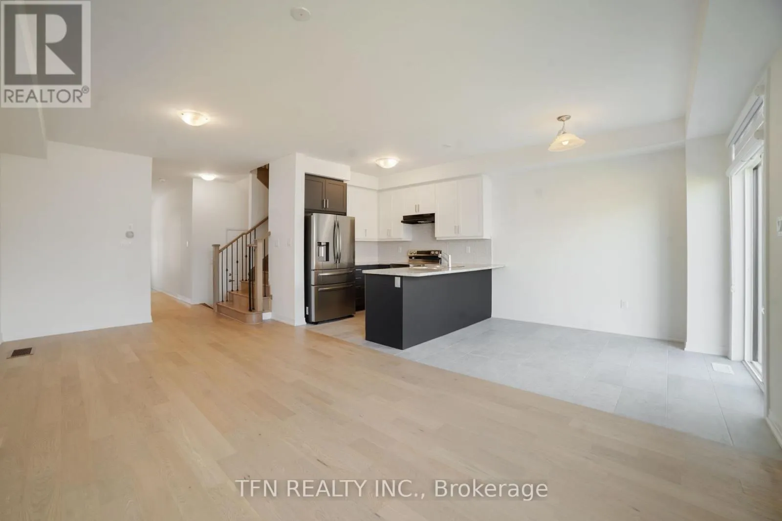 115 VELVET WAY