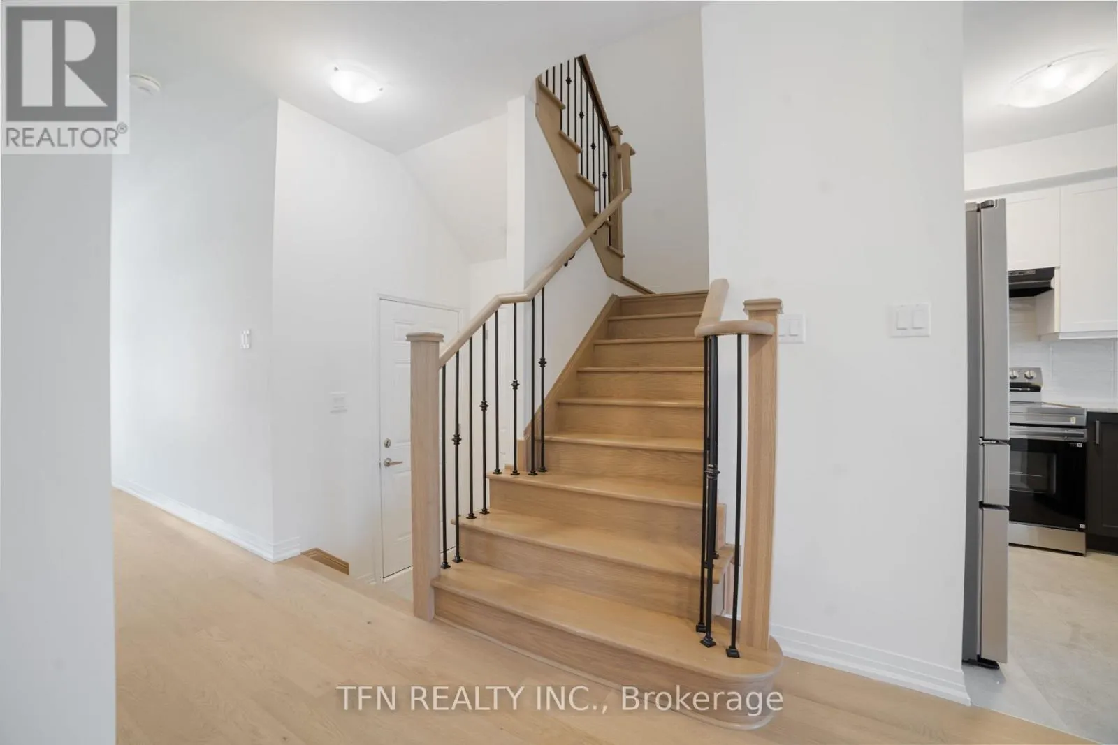 115 VELVET WAY