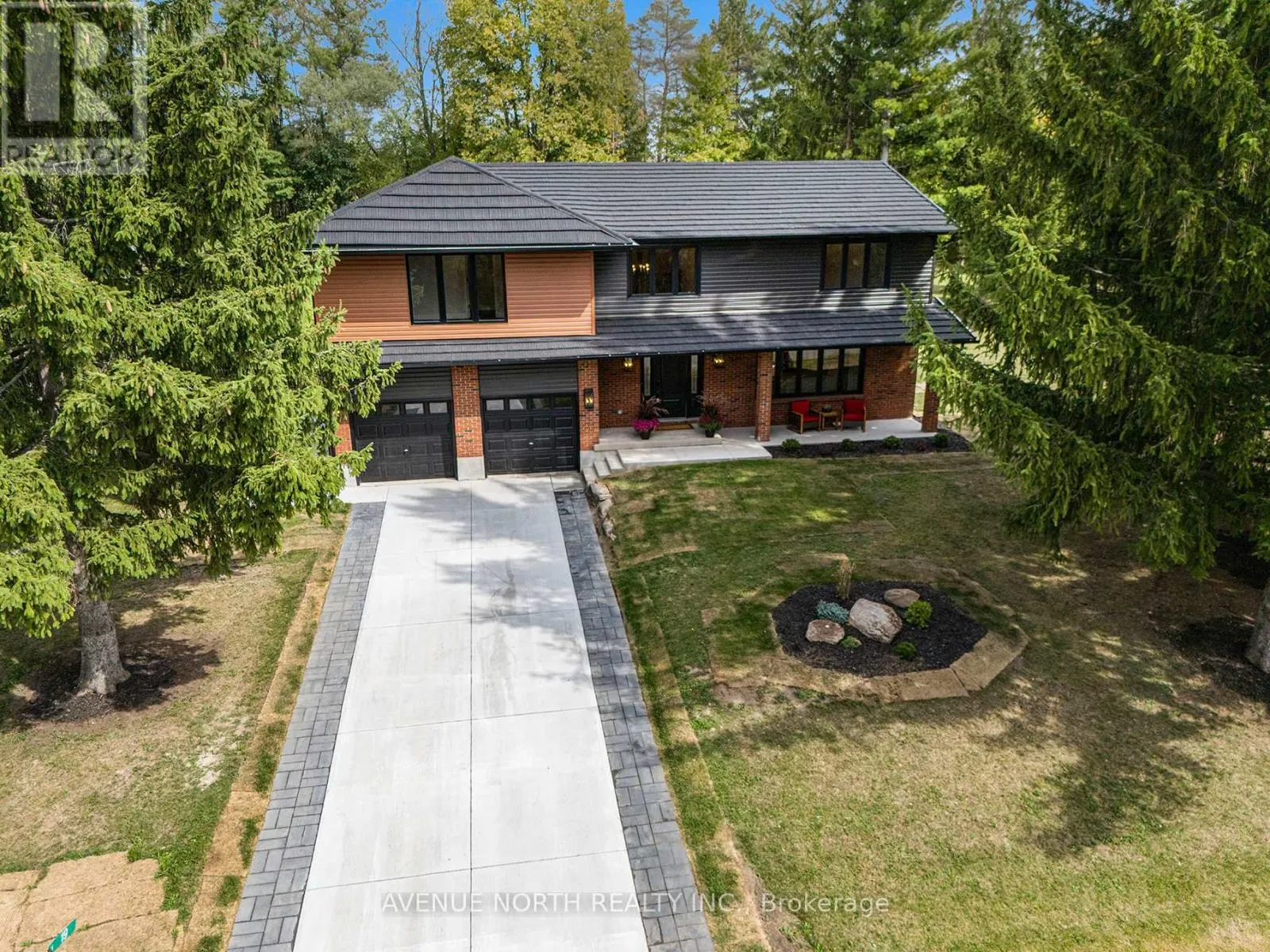19 NEWLAND DRIVE