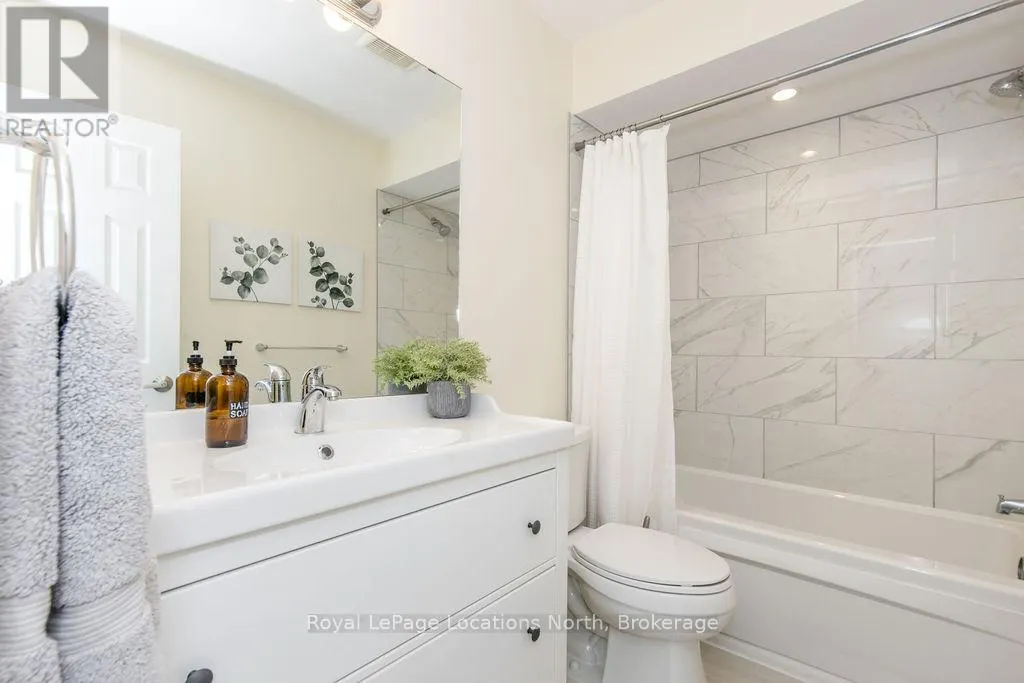 7 - 104 KELLIES WAY, #7