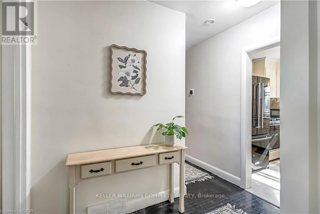 487 EAST 37TH STREET