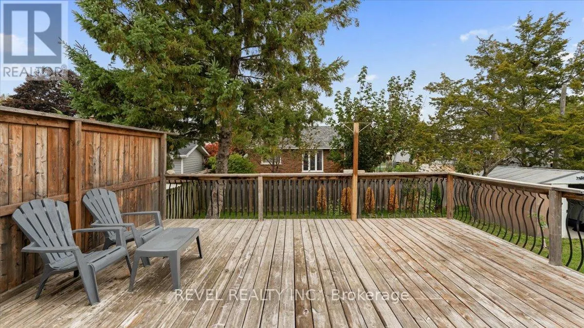 12 CHOWN CRESCENT