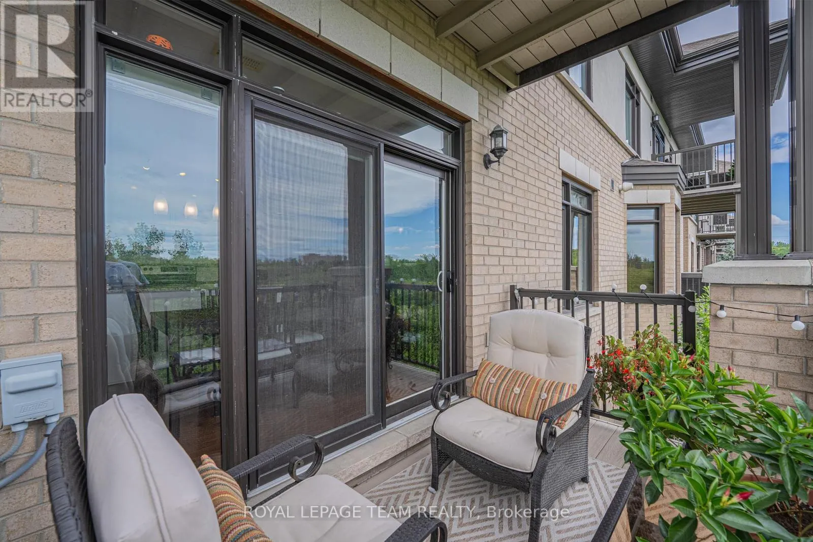 304 - 805 BEAUPARC PRIVATE