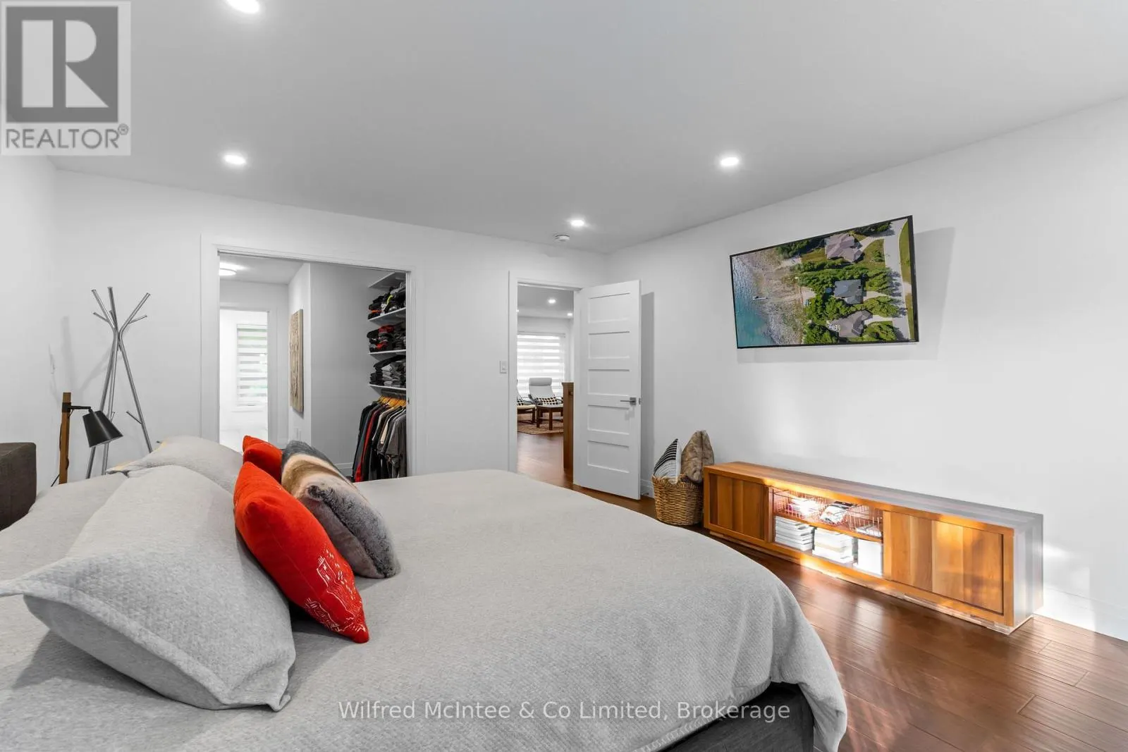 159 UPPER LORNE BEACH ROAD