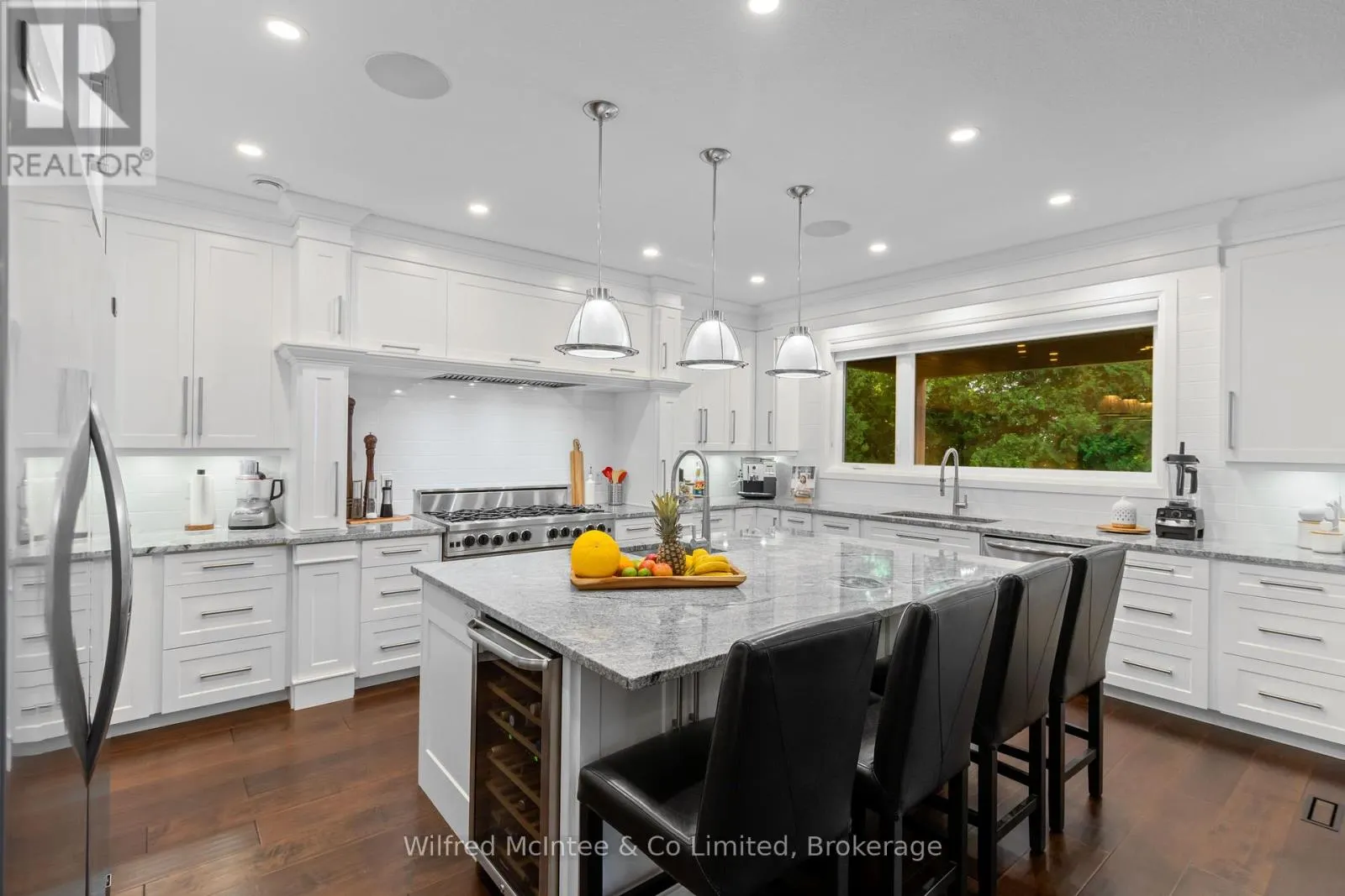 159 UPPER LORNE BEACH ROAD