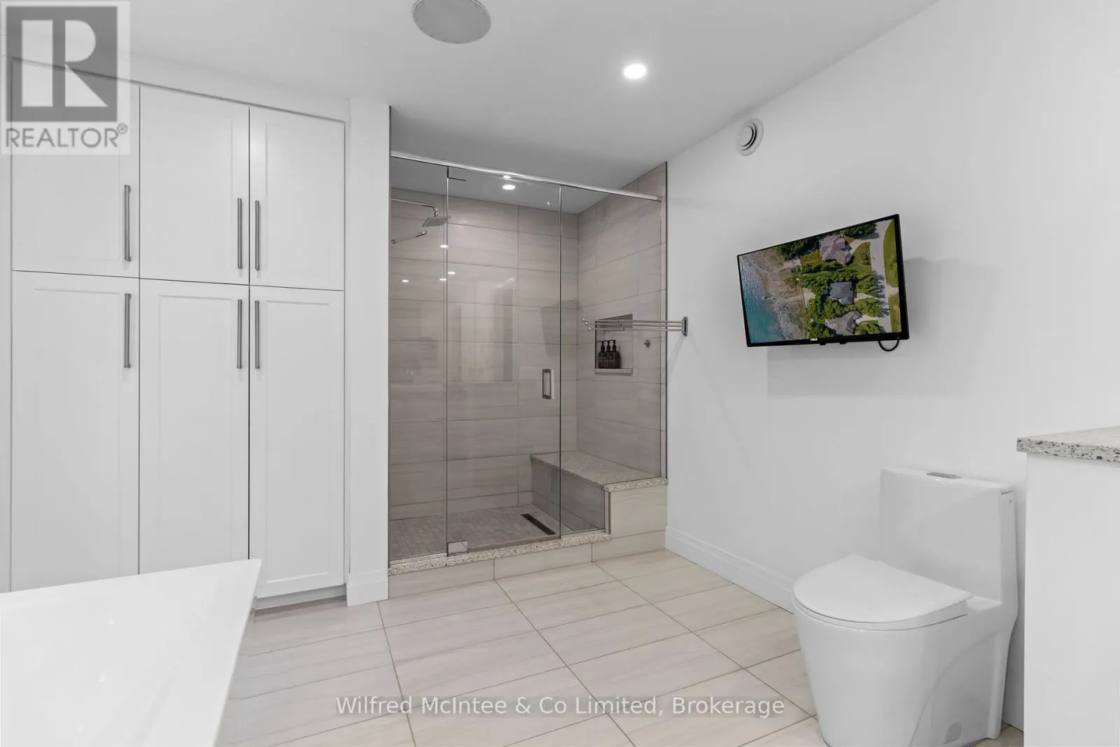 159 UPPER LORNE BEACH ROAD