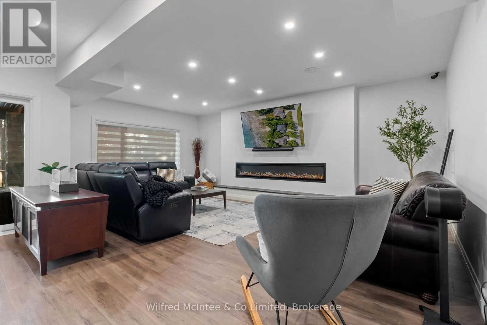 159 UPPER LORNE BEACH ROAD