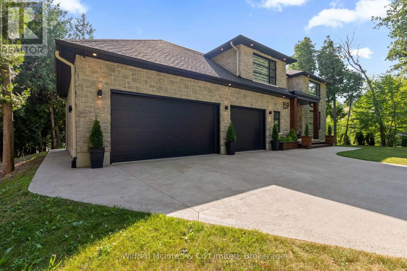 159 UPPER LORNE BEACH ROAD