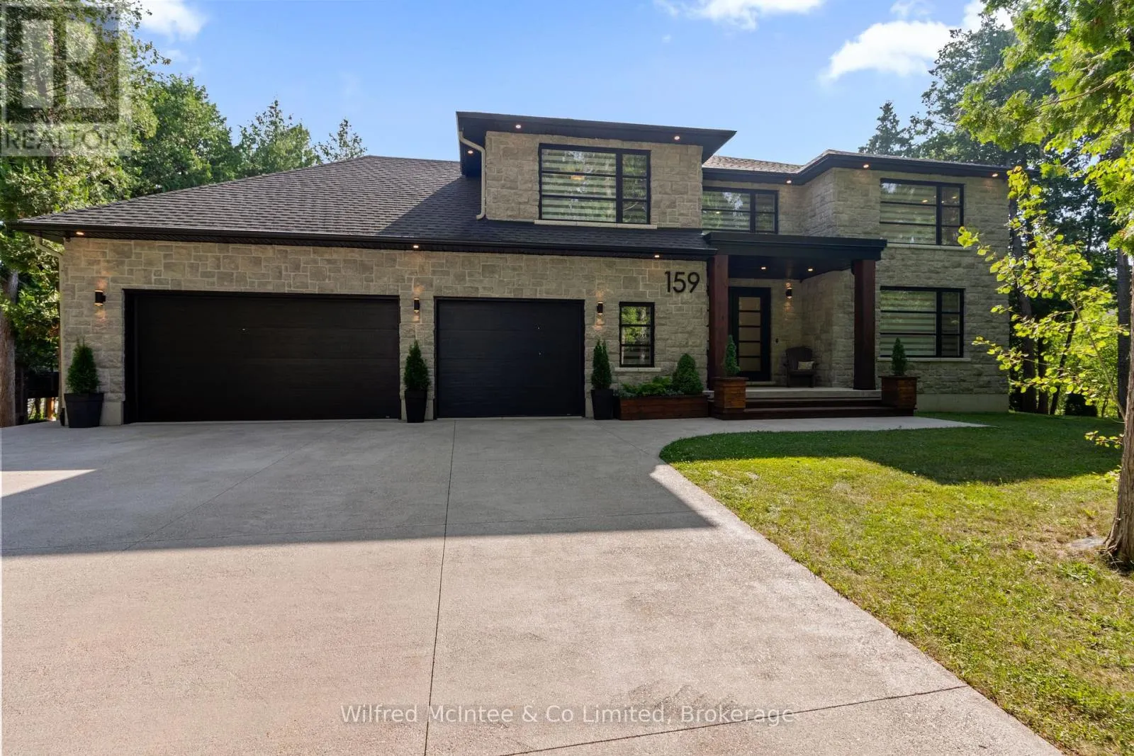 159 UPPER LORNE BEACH ROAD