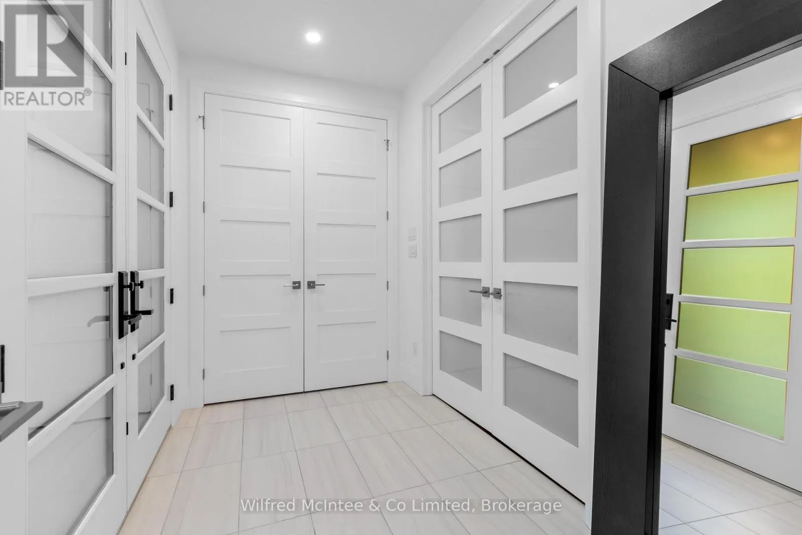 159 UPPER LORNE BEACH ROAD