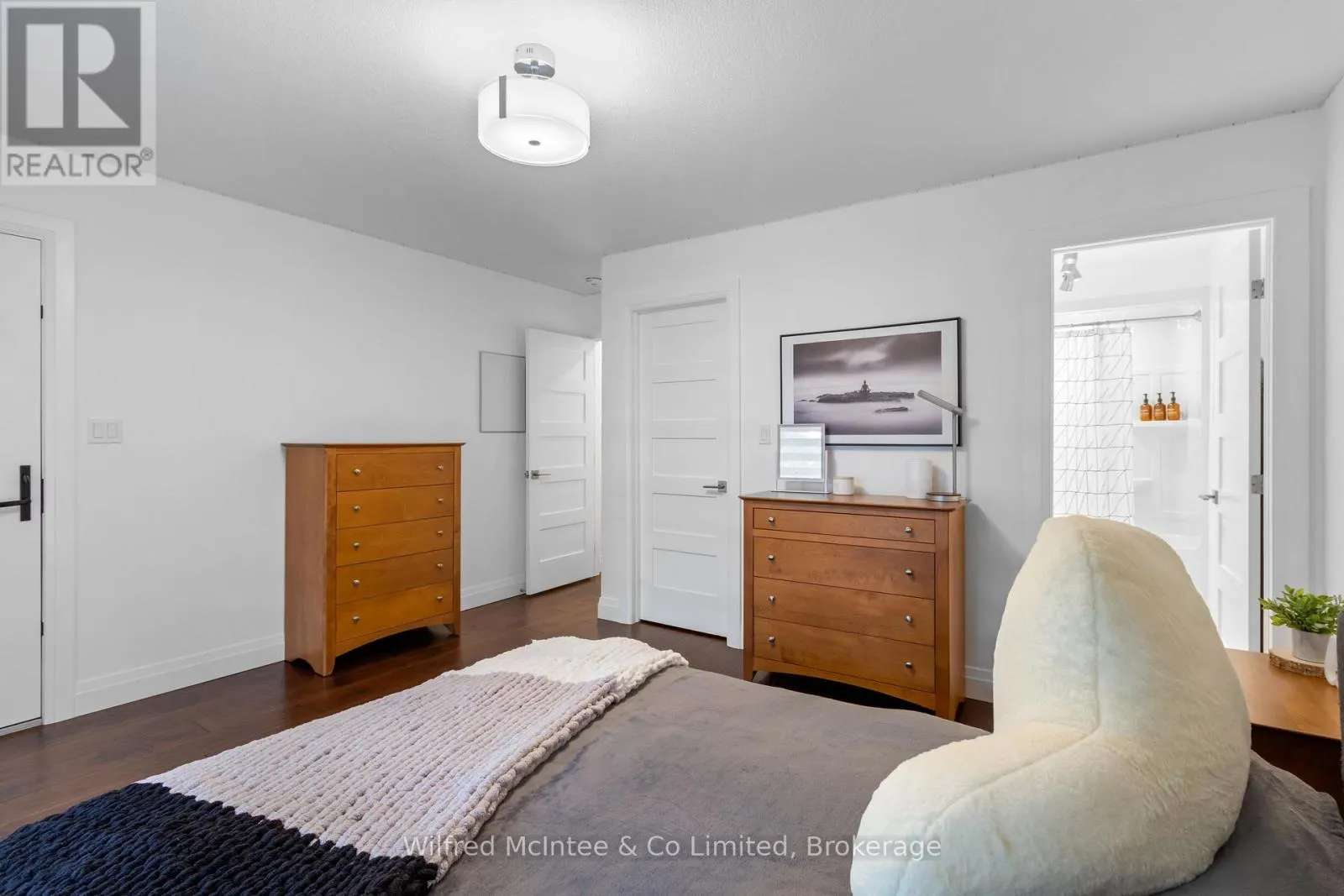 159 UPPER LORNE BEACH ROAD