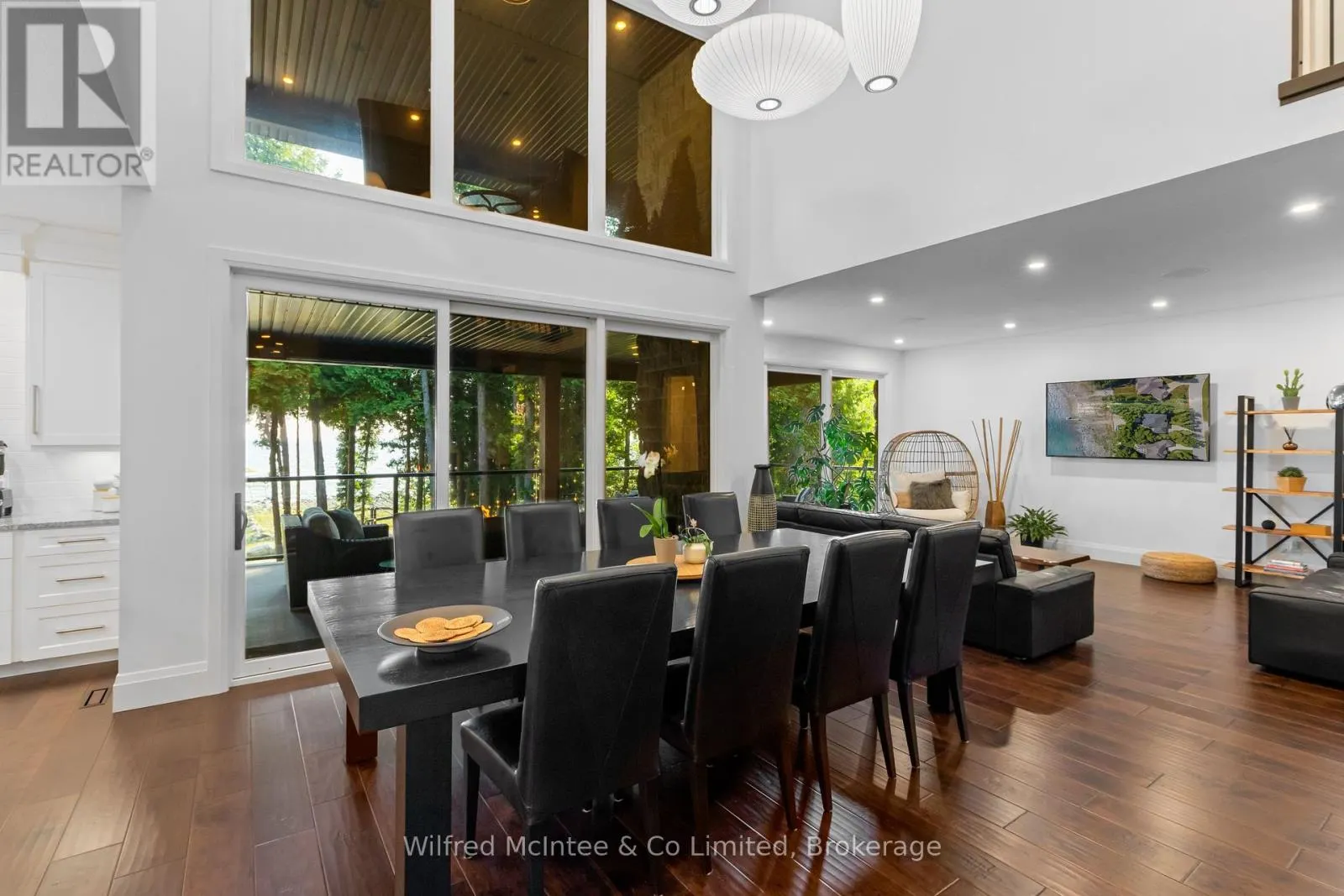 159 UPPER LORNE BEACH ROAD