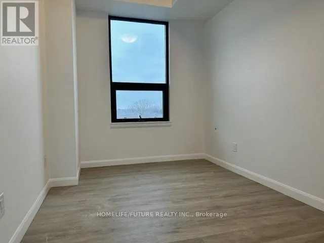 505 - 7 ERIE AVENUE