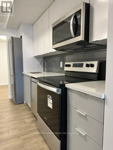 505 - 7 ERIE AVENUE