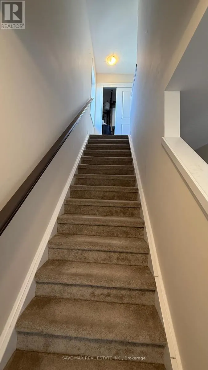 61 PROGRESS CRESCENT