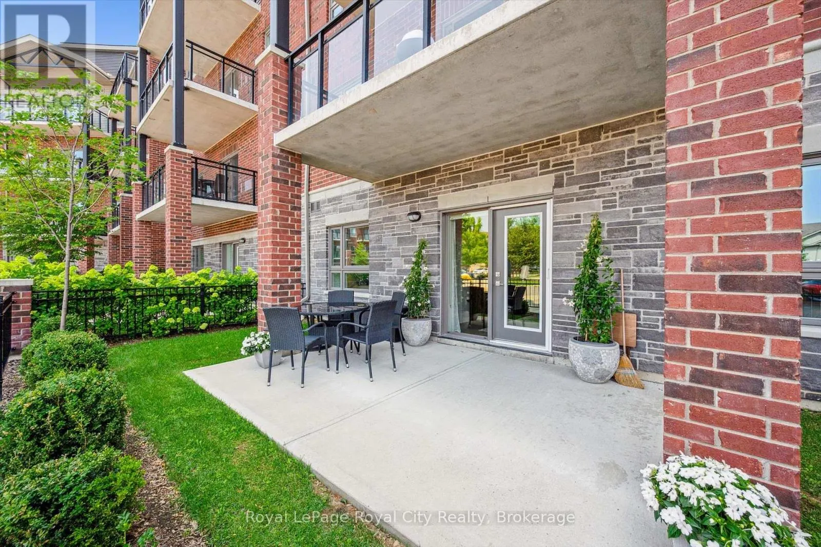 121 - 35 KINGSBURY SQUARE, #121