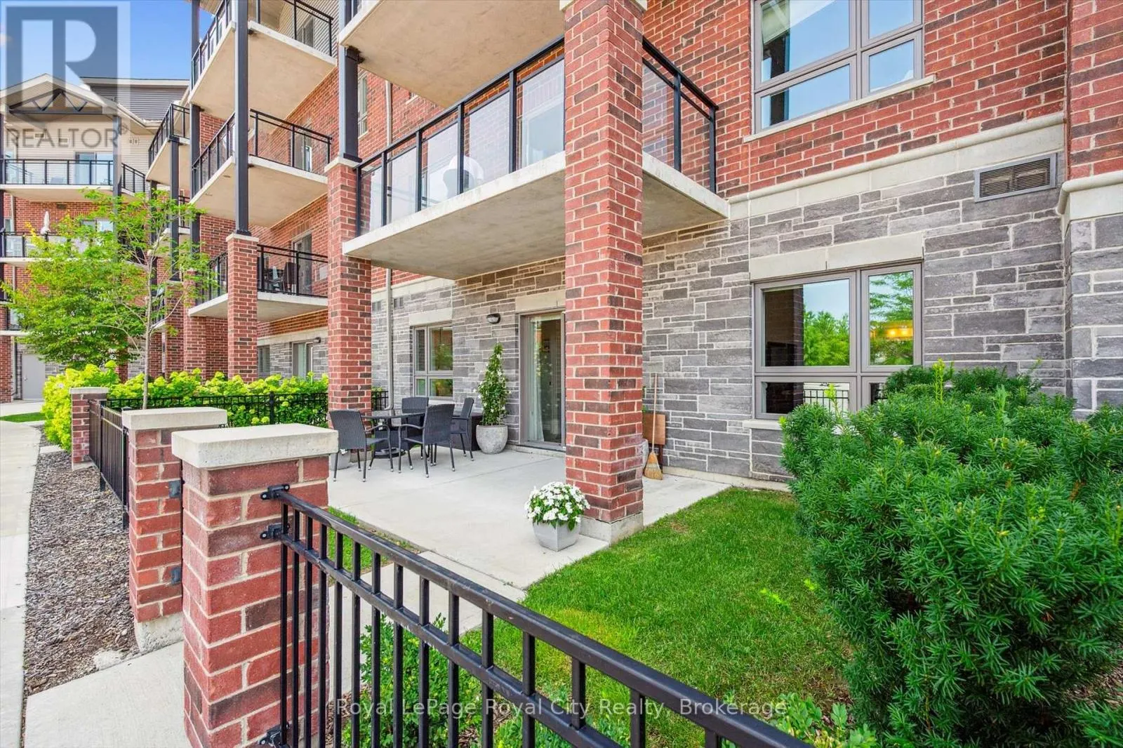 121 - 35 KINGSBURY SQUARE, #121