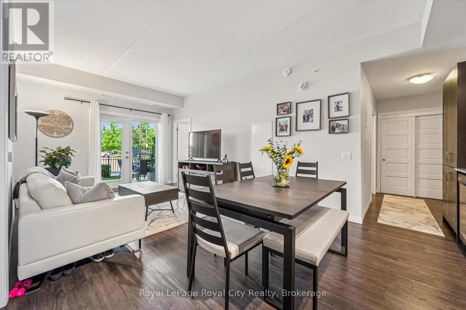 121 - 35 KINGSBURY SQUARE, #121