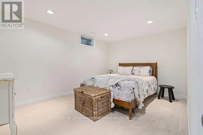 18 MCCULLOGH DRIVE