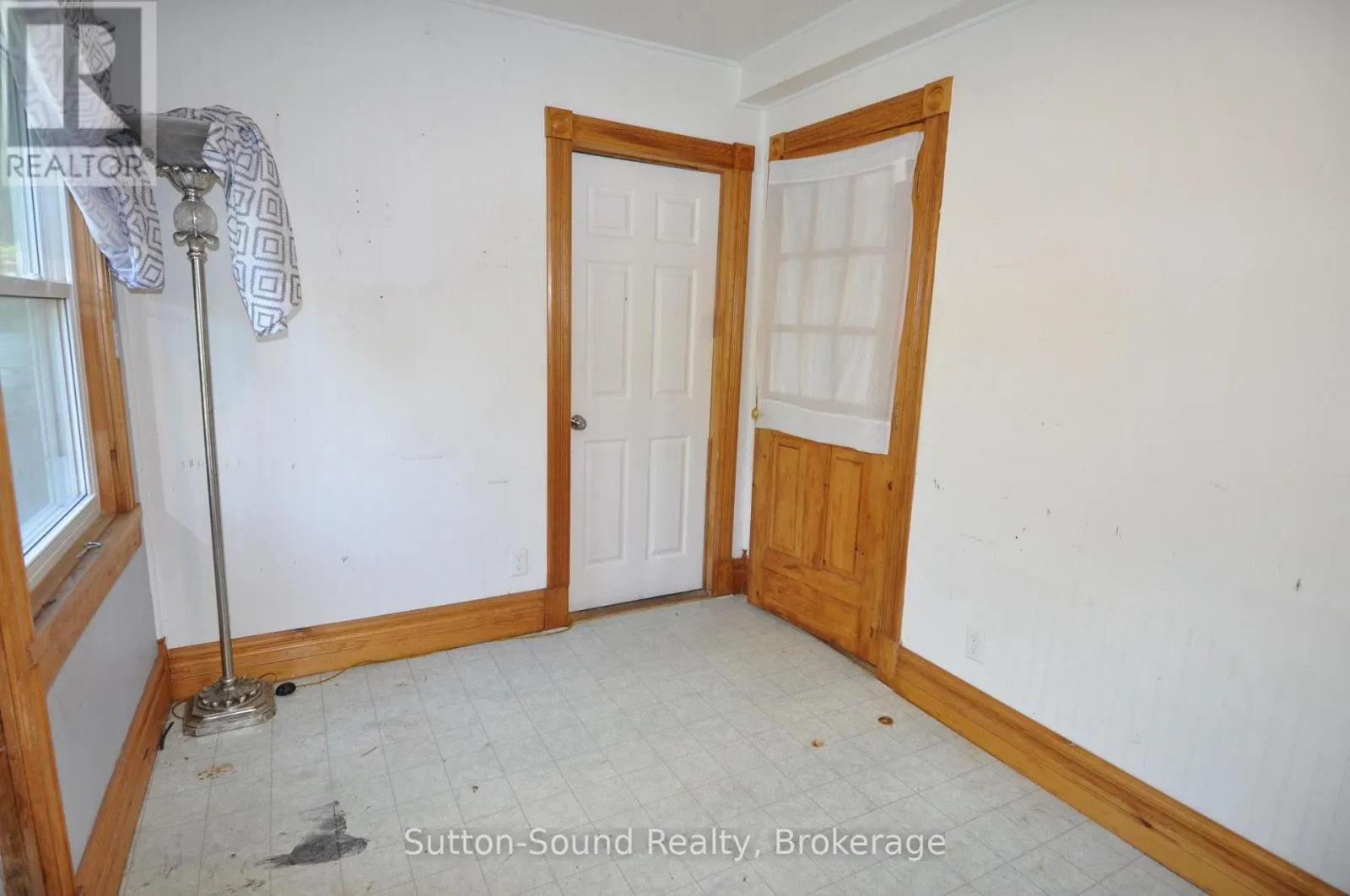 318760 GREY ROAD 1 DRIVE