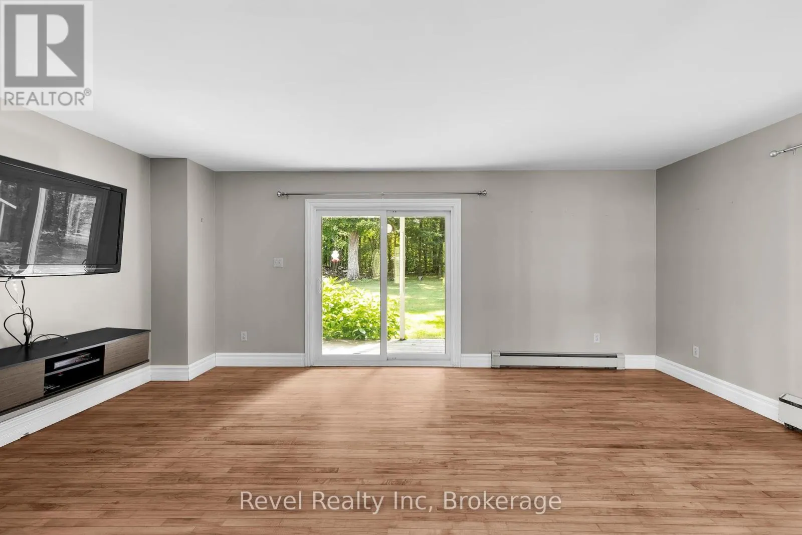 19 SANDY PLAINS ROAD