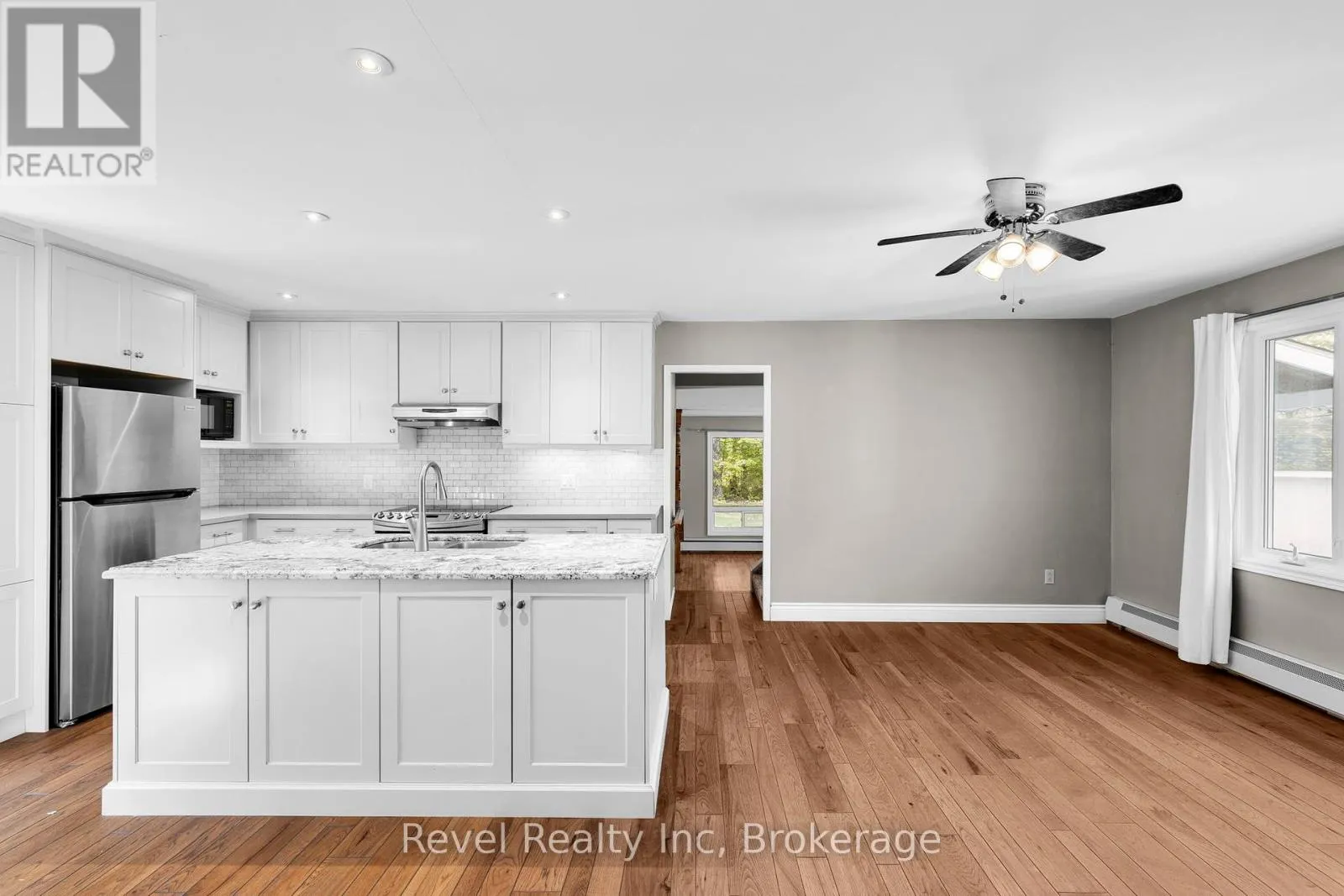 19 SANDY PLAINS ROAD
