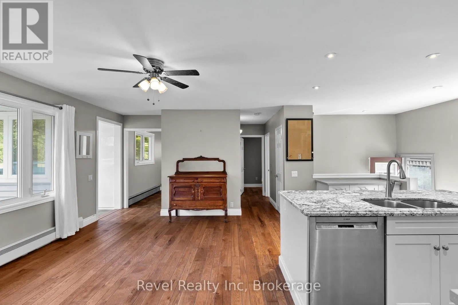 19 SANDY PLAINS ROAD