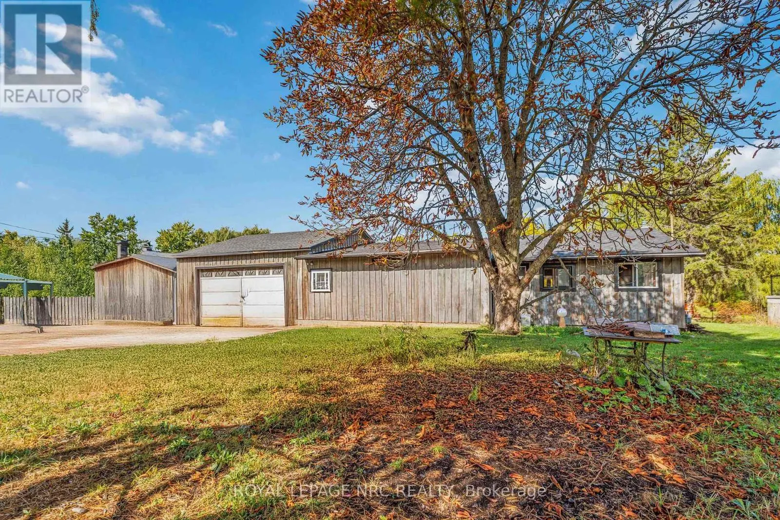 4793 LYONS PARKWAY